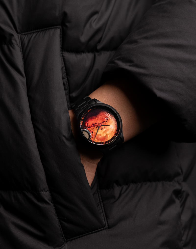 <p>Montre de la planète Mars</p>