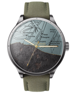 montre dday debarquement de normandie vue de face bracelet nato vert cadran casque mouvement sellita seconde guerre mondiale